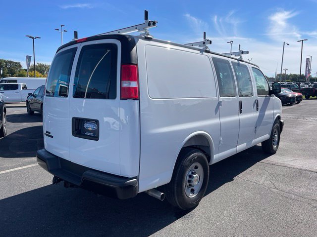 New 2026 Chevrolet Express 2500 w/ Driver Convenience Package RWD image 18