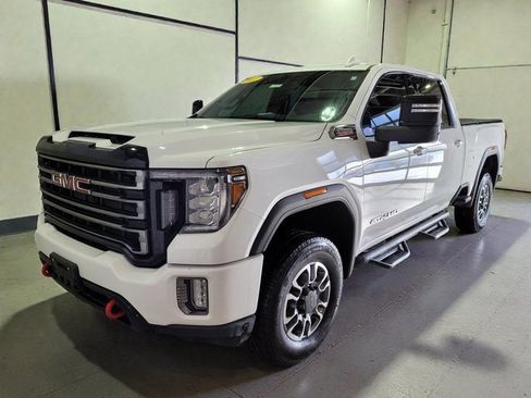 Used 2022 GMC Sierra 2500 AT4 image 17