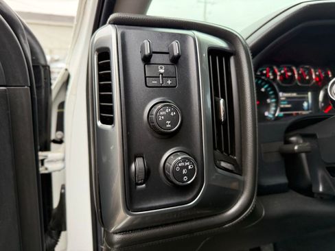 Used 2016 Chevrolet Silverado 1500 LTZ w/ Sport Package AWD/4WD image 21