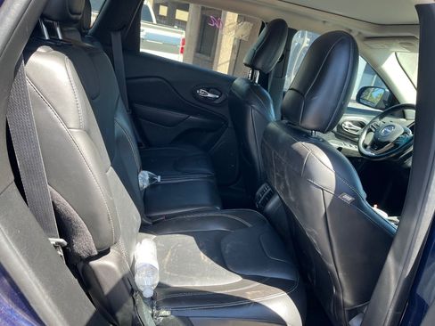 Used 2015 Jeep Cherokee Limited AWD/4WD image 15
