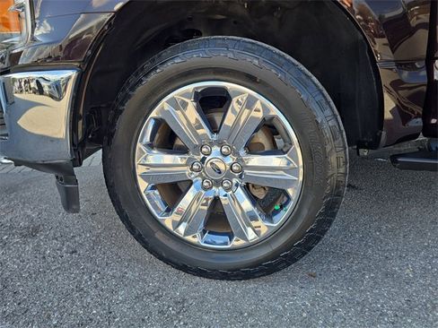 Used 2018 Ford F150 XLT w/ Equipment Group 302A Luxury image 29