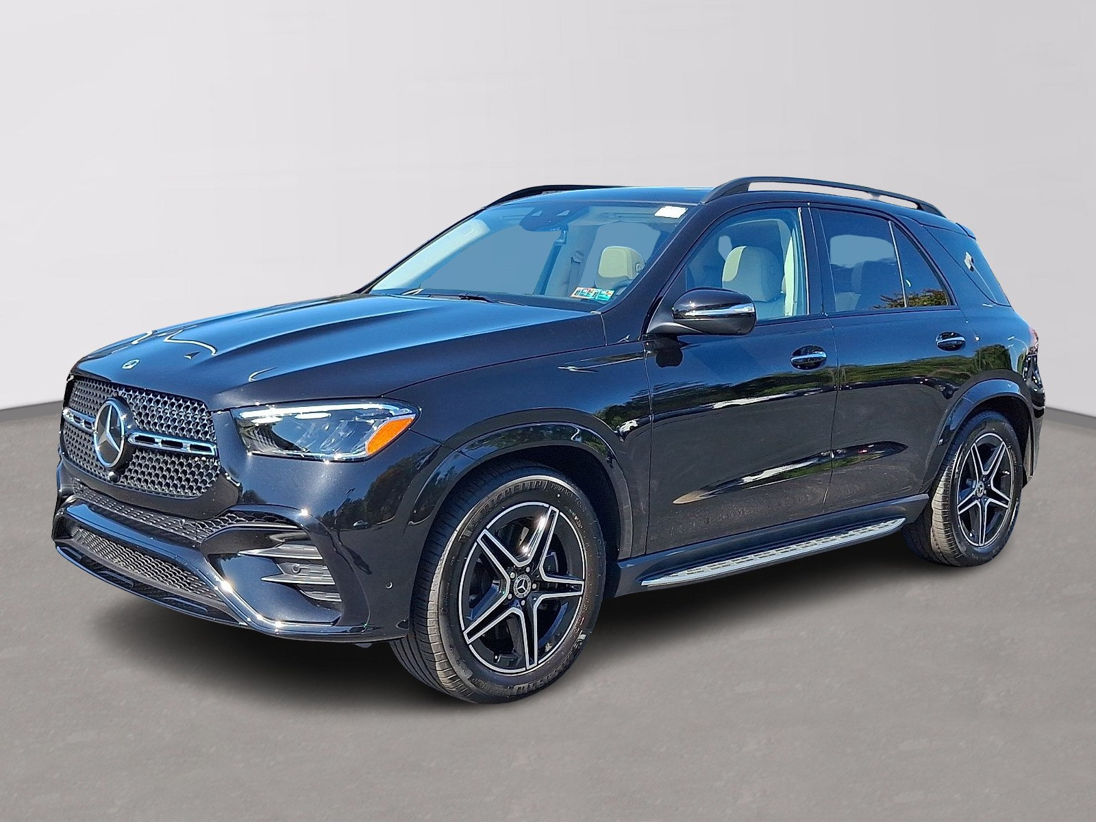 Certified 2026 Mercedes-Benz GLE 450 4MATIC image 1
