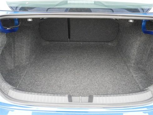 Certified 2024 Volkswagen Jetta SE image 18