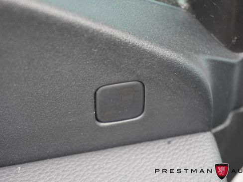 Used 2022 Honda Pilot Black Edition image 23