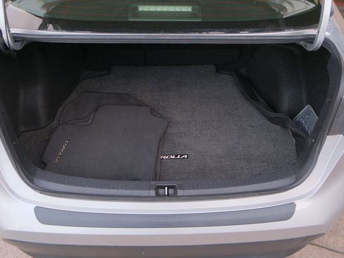 Used 2023 Toyota Corolla LE image 37