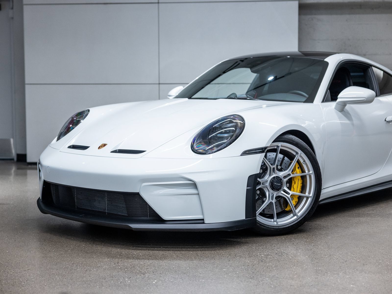 Certified 2026 Porsche 911 GT3 RWD image 22