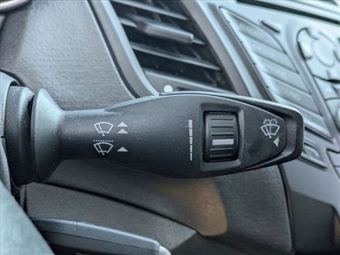 Used 2018 Ford Fiesta SE image 8