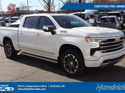 Certified 2025 Chevrolet Silverado 1500 High Country w/ Technology Package