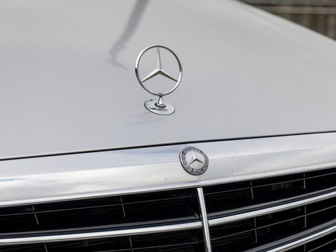 Used 2016 Mercedes-Benz E 350 4MATIC Wagon image 17