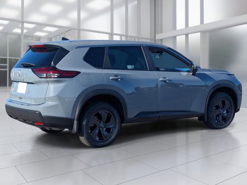 New 2026 Nissan Rogue SV FWD image 5