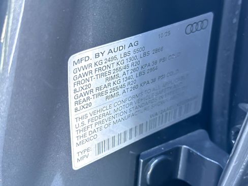 New 2025 Audi Q5 Premium AWD/4WD image 28