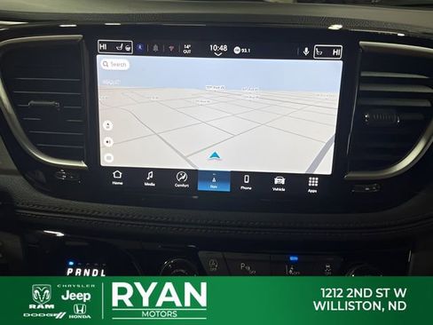 New 2026 Chrysler Pacifica Pinnacle image 30