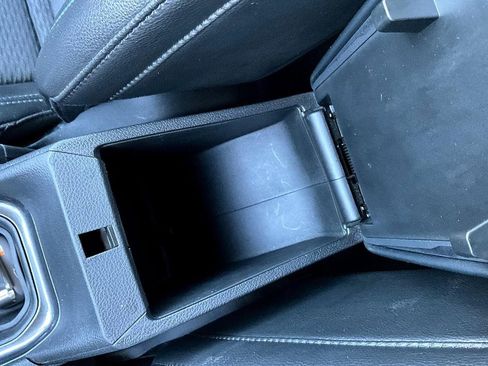 Used 2022 Jeep Compass Latitude image 23