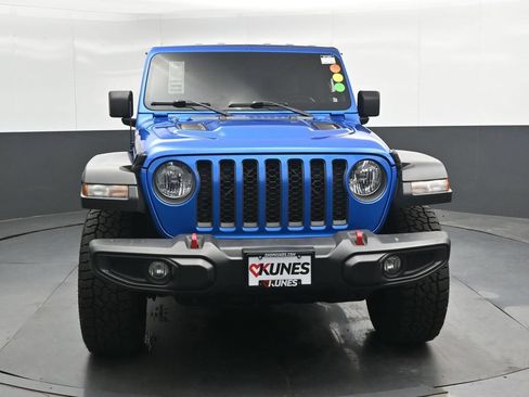 Used 2021 Jeep Gladiator Rubicon w/ Safety Group AWD/4WD image 6