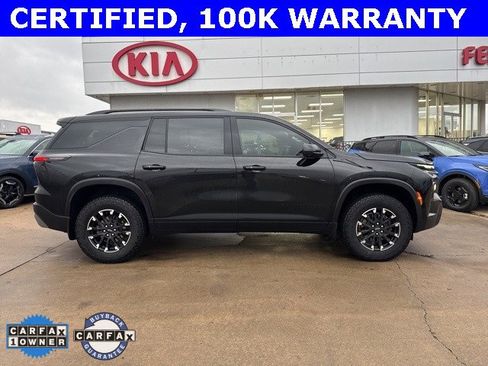 Used 2026 Chevrolet Traverse Z71 w/ Driver Confidence Package image 2