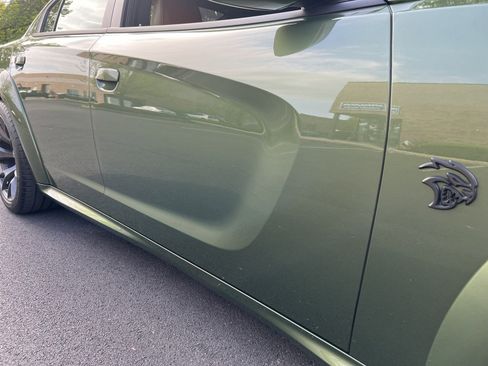 Used 2022 Dodge Charger SRT Hellcat w/ SRT Black Package image 58