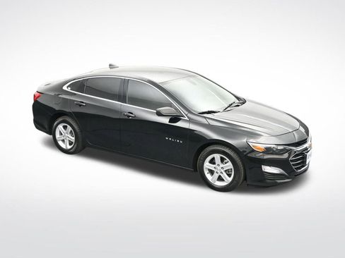 Used 2020 Chevrolet Malibu LS image 56