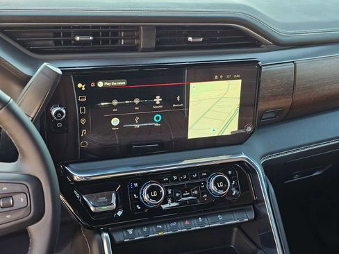 New 2025 GMC Sierra 2500 Denali Ultimate image 31