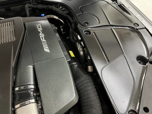 Used 2014 Mercedes-Benz S 63 AMG 4MATIC Sedan image 36