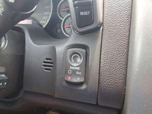 Used 2007 Chevrolet Corvette Coupe w/ Preferred Equipment Group RWD image 23