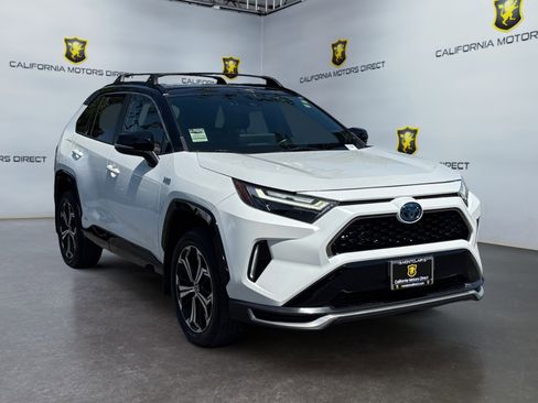 Used 2023 Toyota RAV4 XSE w/ Weather Package AWD/4WD image 7