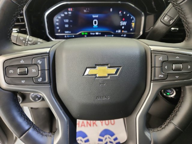 Used 2025 Chevrolet Silverado 1500 LT AWD/4WD image 14