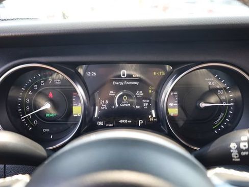 Used 2021 Jeep Wrangler Unlimited Sahara w/ Cold Weather Group AWD/4WD image 19