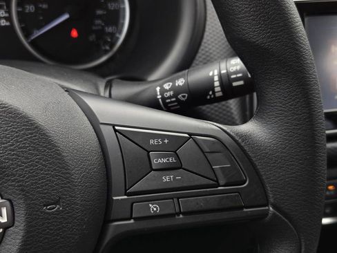 Certified 2024 Nissan Kicks S image 26