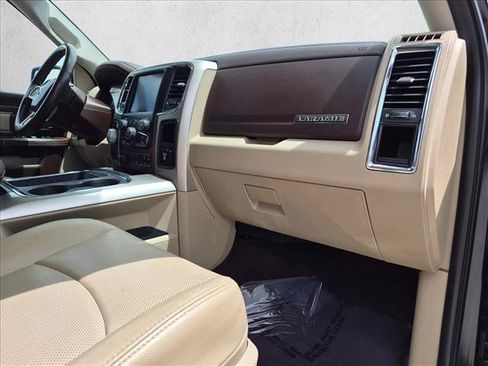 Used 2016 RAM 1500 Laramie w/ Convenience Group AWD/4WD image 23