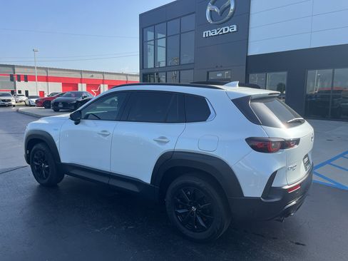 Used 2025 MAZDA CX-50 AWD 2.5 Hybrid w/ Premium Pkg image 3