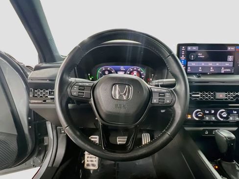 Used 2024 Honda Accord Sport image 11