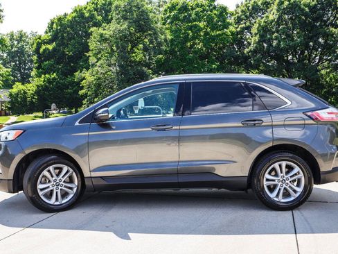 Used 2019 Ford Edge SEL w/ Equipment Group 201A AWD/4WD image 4