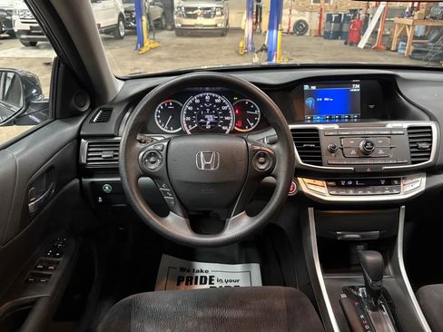 Used 2014 Honda Accord EX image 18