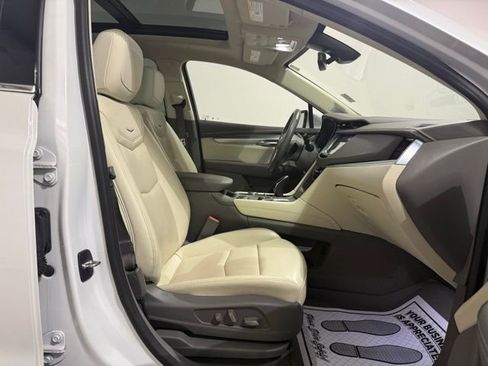 Used 2022 Cadillac XT5 Premium Luxury w/ LPO, Floor Liner Package image 30