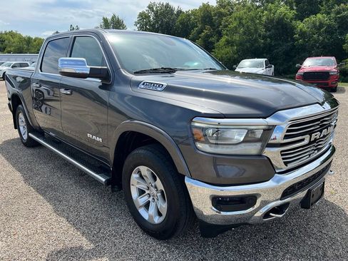 Used 2020 RAM 1500 Laramie AWD/4WD image 5