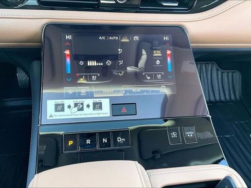 New 2026 INFINITI QX80 Luxe AWD/4WD image 32