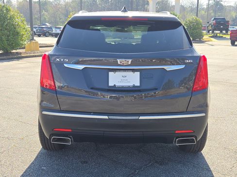 Used 2019 Cadillac XT5 FWD image 10
