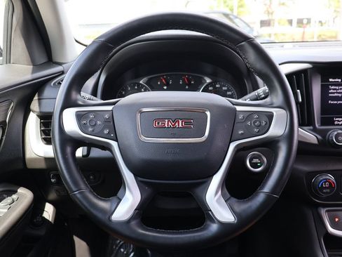 Used 2024 GMC Terrain SLT FWD image 36
