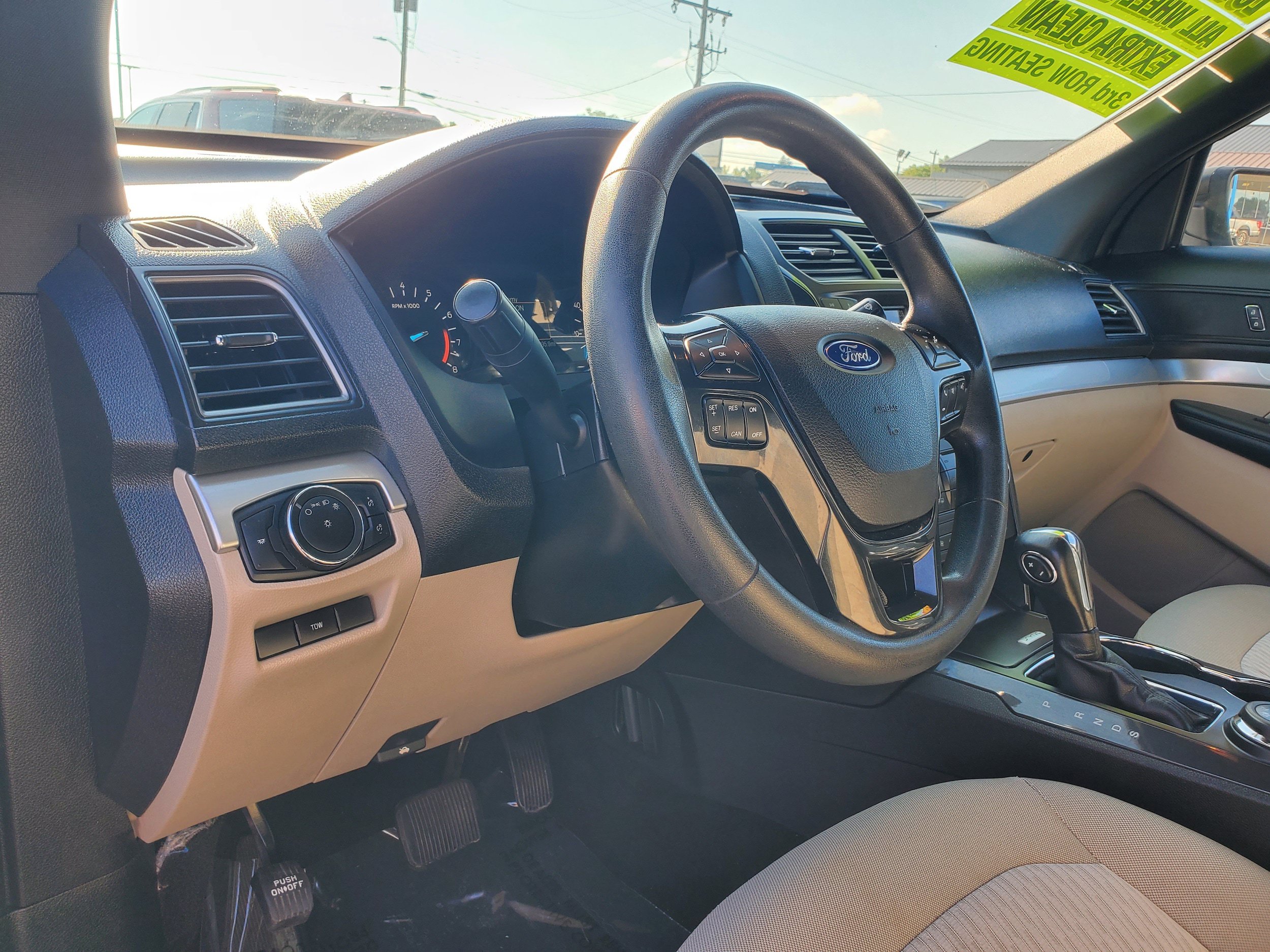 Used 2018 Ford Explorer 4WD image 12