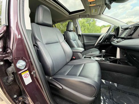 Used 2017 Toyota RAV4 Limited w/ Advanced Technology Package AWD/4WD image 19
