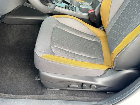 Certified 2025 Subaru Crosstrek 2.5i Sport w/ Crosstrek Mirror Package image 27