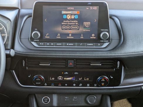 Used 2021 Nissan Rogue SL image 22