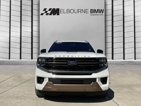Used 2025 Ford Expedition Max King Ranch image 2