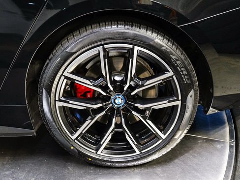 Used 2023 BMW i4 eDrive40 w/ M Sport Package RWD image 8