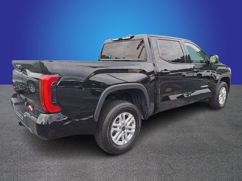 Used 2023 Toyota Tundra SR5 w/ SR5 Premium Package AWD/4WD image 4