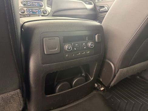 Used 2018 Chevrolet Tahoe Premier AWD/4WD image 41