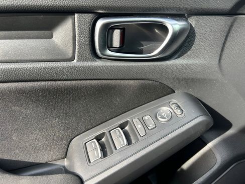 Used 2025 Honda Civic Sport image 48