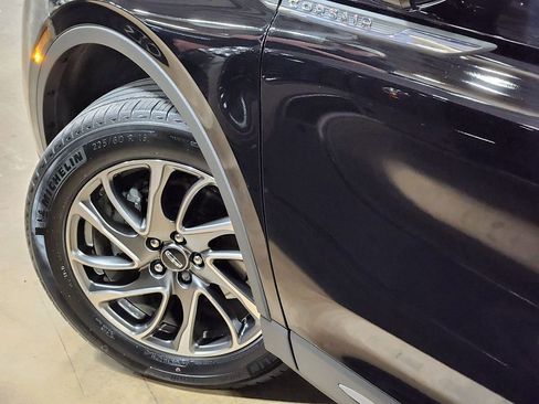 Used 2022 Lincoln Corsair FWD image 23