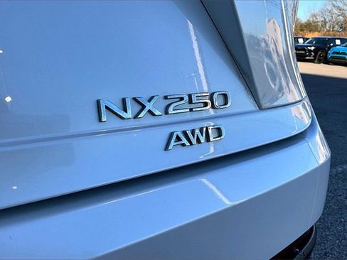 Used 2022 Lexus NX 250 AWD image 20