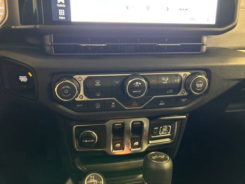 New 2026 Jeep Wrangler Sport AWD/4WD image 24